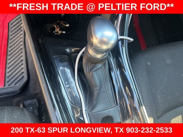 Used 2019 Toyota C-HR XLE image 15