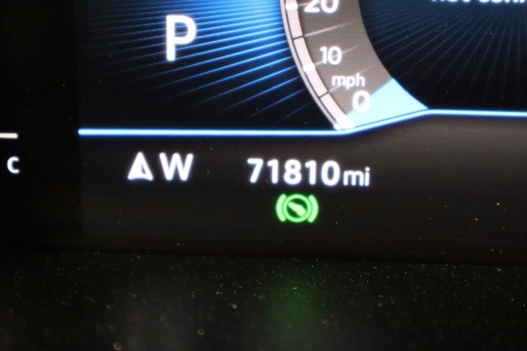 Used 2023 Volkswagen Tiguan SE R-Line FWD image 38