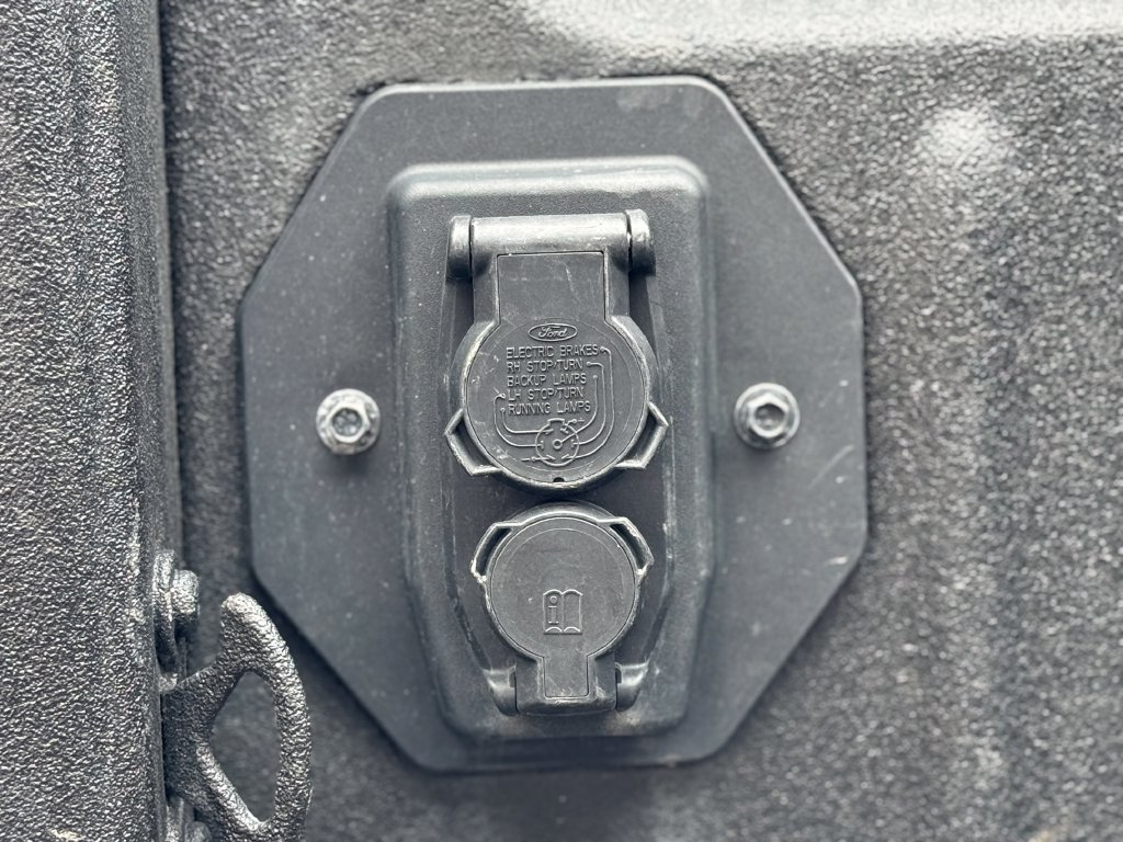 Used 2022 Ford F350 Platinum AWD/4WD image 39