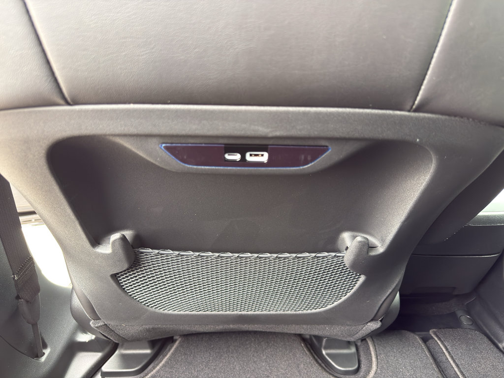 New 2026 Chrysler Pacifica Select FWD image 29