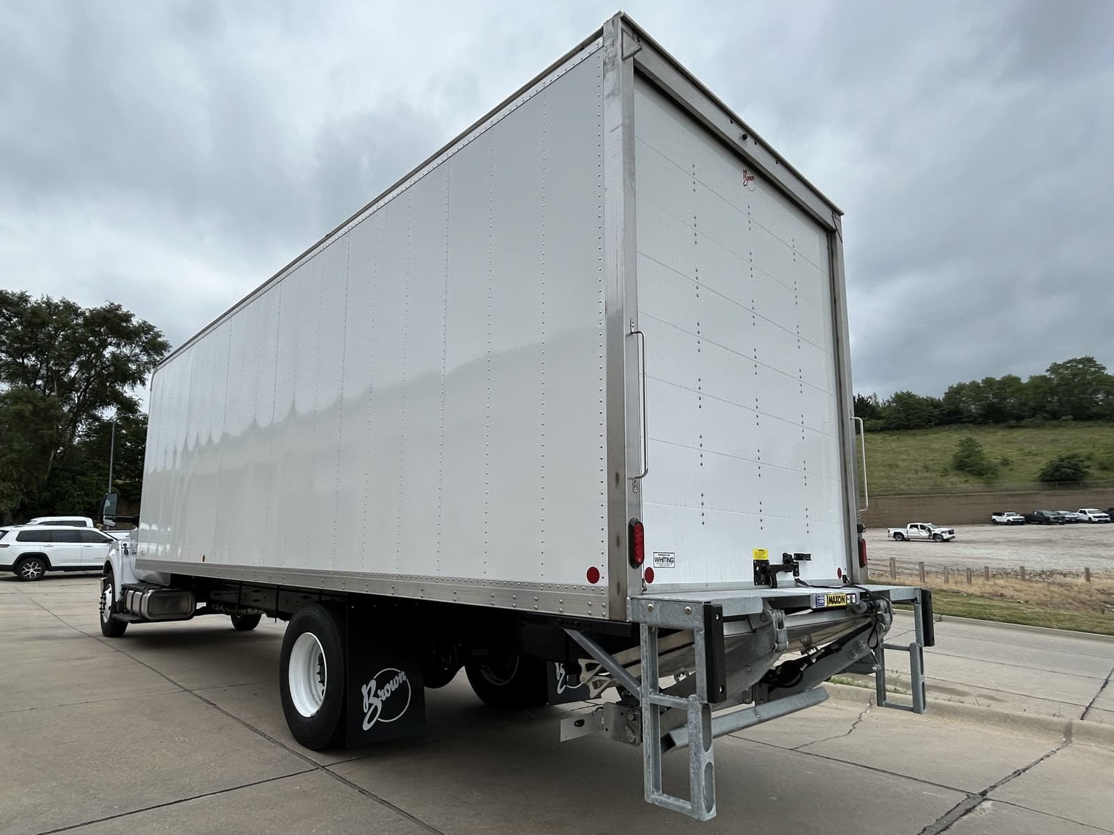New 2027 Ford F750 2WD Regular Cab Super Duty image 7
