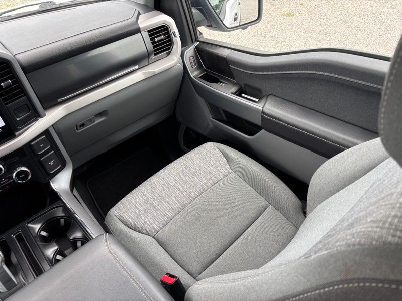 Used 2023 Ford F150 Lightning XLT AWD/4WD image 16