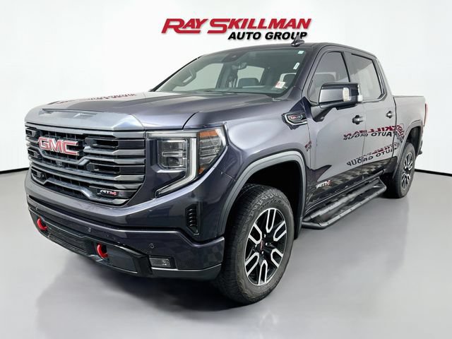 Used 2024 GMC Sierra 1500 AT4 w/ Technology Package AWD/4WD image 3