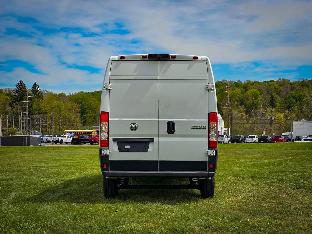 New 2026 RAM ProMaster 2500 w/ Convenience Group FWD image 5