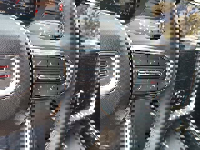 New 2026 GMC Acadia Elevation image 27