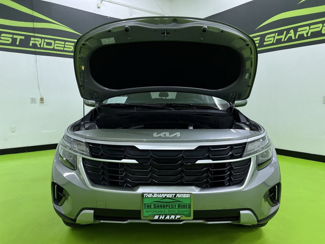 Used 2026 Kia Seltos LX AWD/4WD image 4