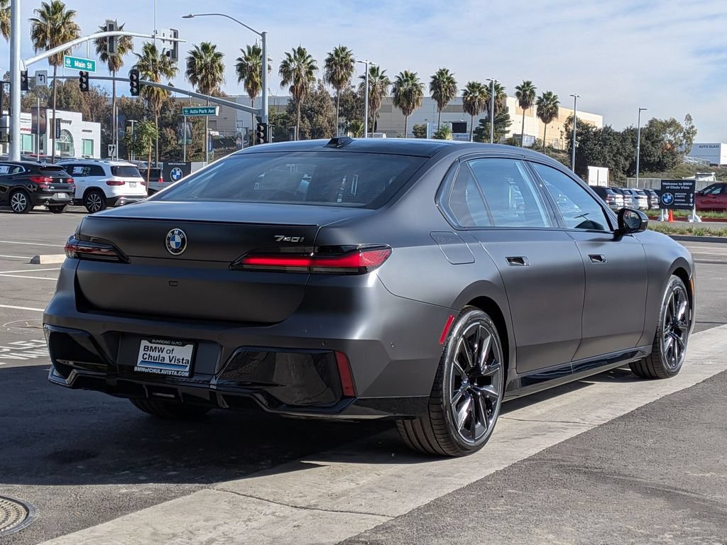 New 2026 BMW 740i RWD image 7