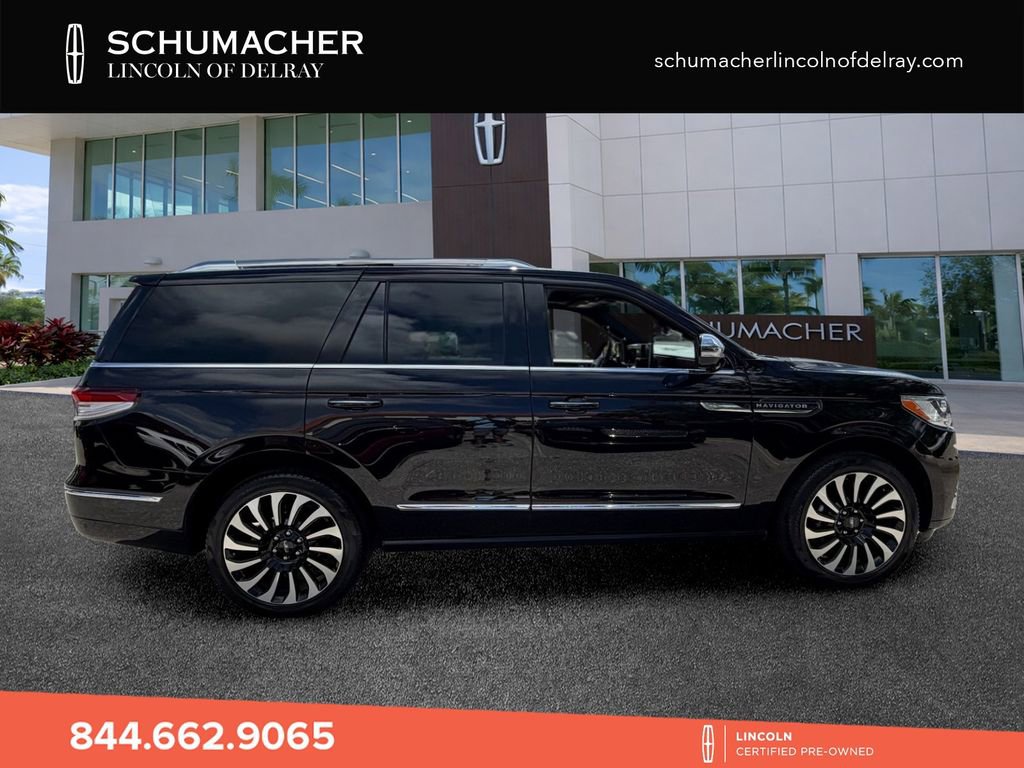 Certified 2024 Lincoln Navigator Black Label AWD/4WD image 8
