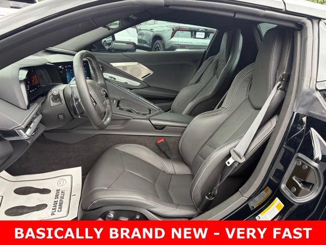 Used 2025 Chevrolet Corvette Z06 RWD image 13
