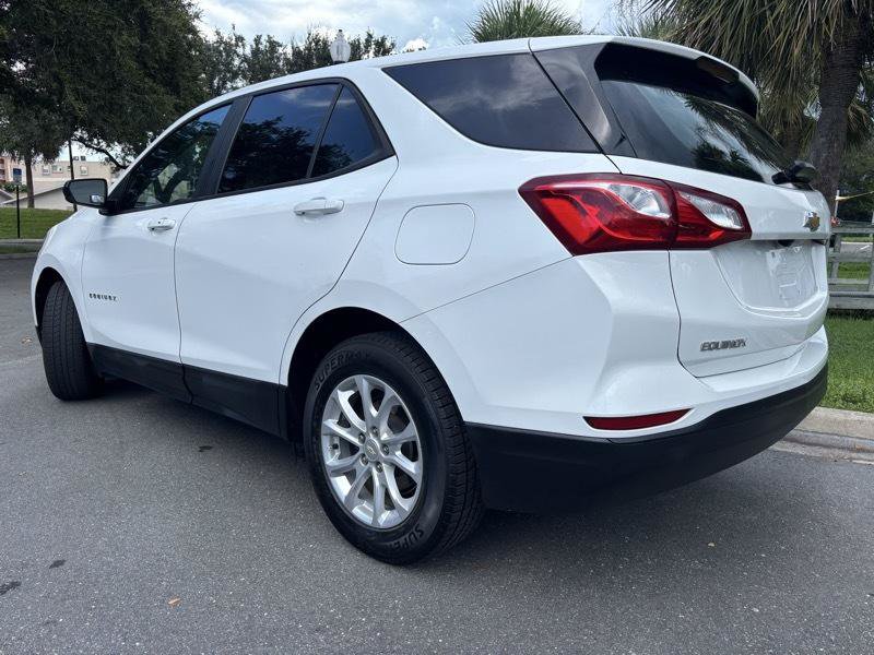 Used 2020 Chevrolet Equinox LS w/ LS Convenience Package FWD image 6