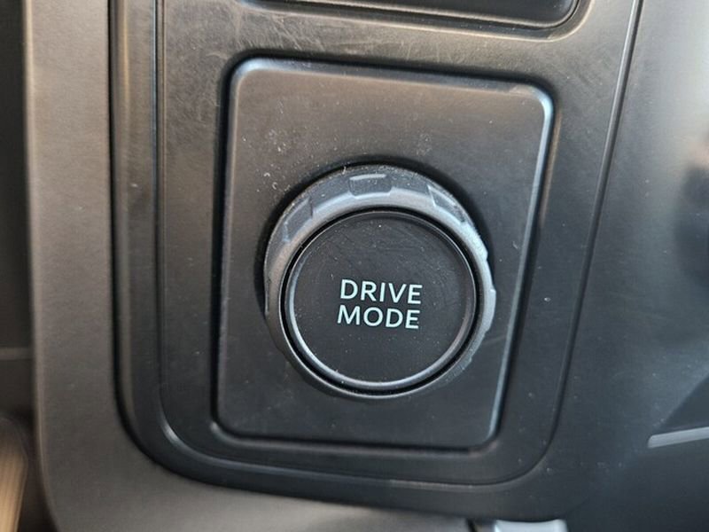 Used 2024 Ford F150 XLT w/ XLT Black Appearance Package image 25