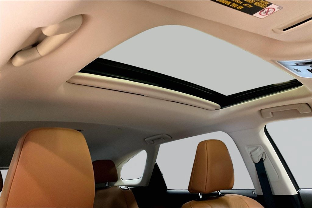Used 2022 Lexus RX 350L FWD w/ Premium Package image 28