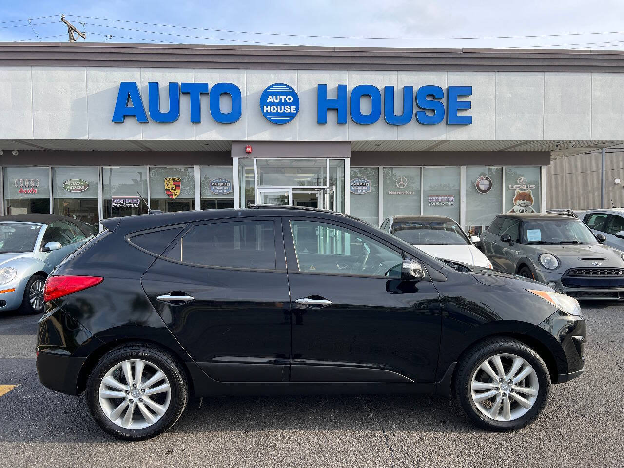 Used 2013 Hyundai Tucson Limited w/ Premium Pkg FWD image 9