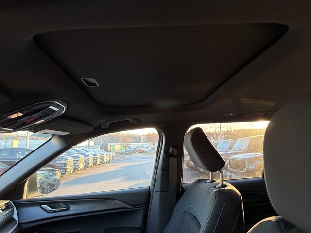 New 2025 Jeep Grand Cherokee Laredo X image 13