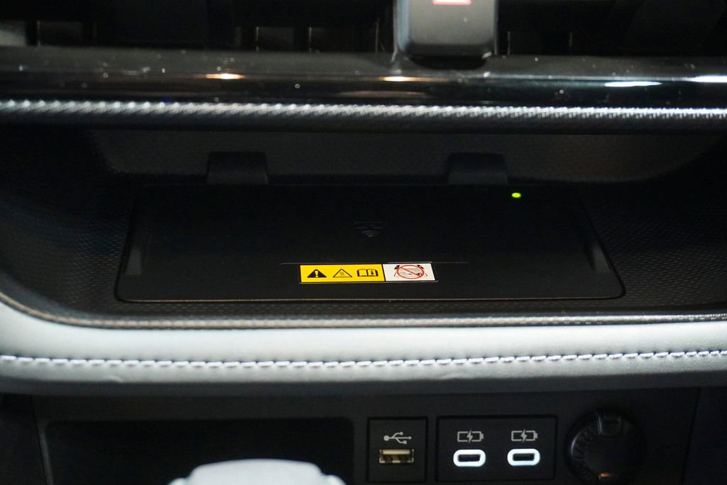 Used 2023 Toyota Highlander XSE image 22