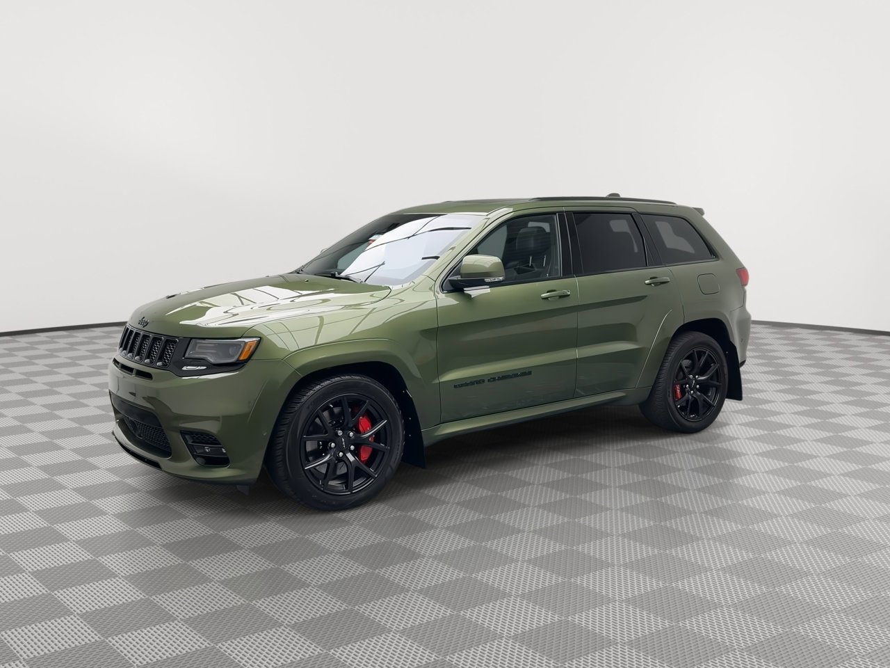Used 2021 Jeep Grand Cherokee SRT image 39