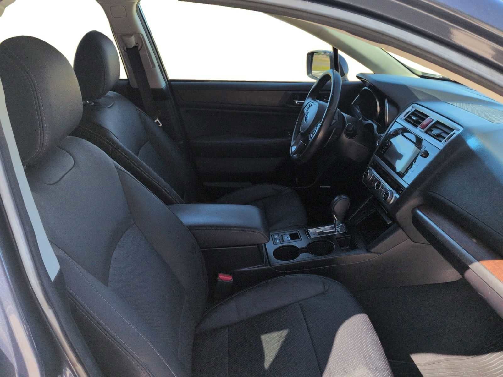 Used 2016 Subaru Outback 2.5i Limited AWD/4WD image 14