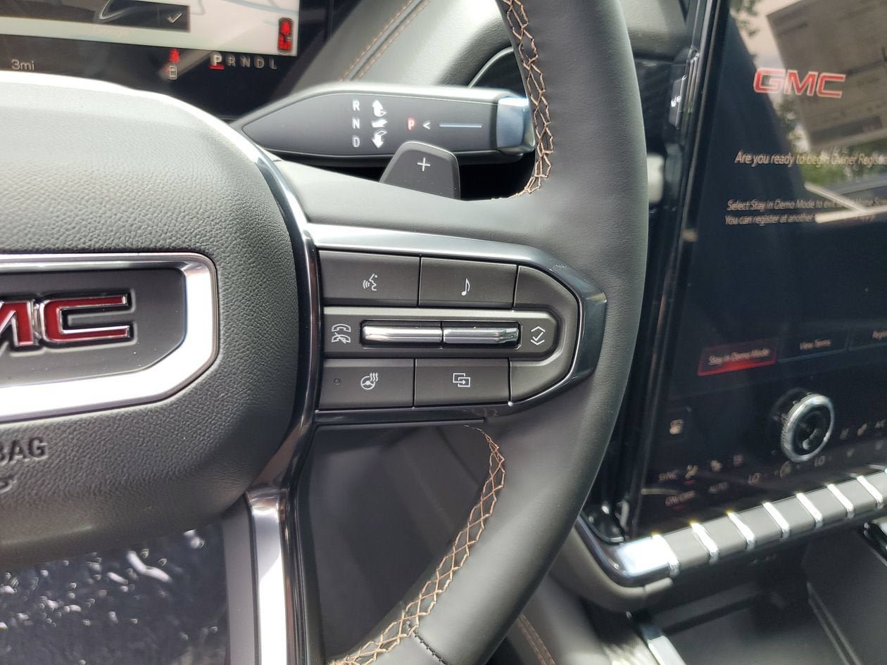 New 2026 GMC Yukon XL AT4 w/ AT4 Premium Package AWD/4WD image 27