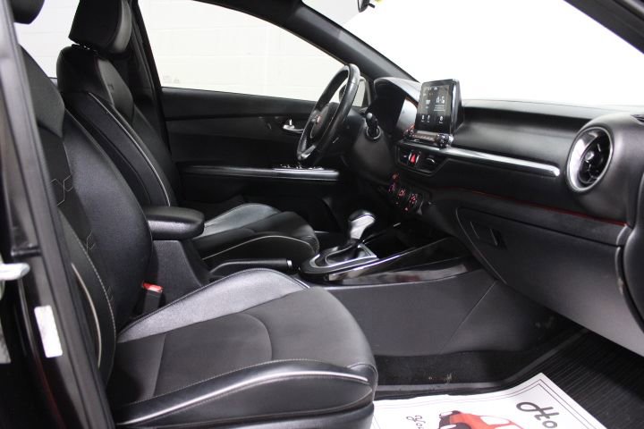 Used 2021 Kia Forte GT-Line w/ GT-Line Premium Package image 20