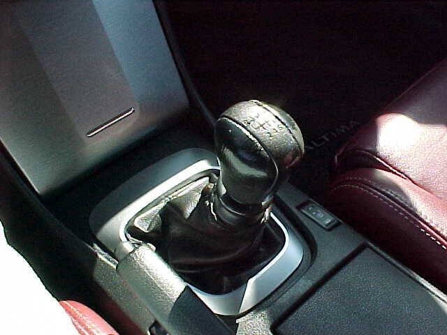 Used 2011 Nissan Altima 3.5 SR FWD image 56