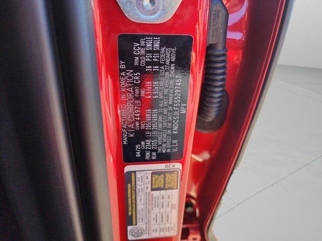 New 2025 Kia Niro EX w/ EX Cold Weather Package image 27
