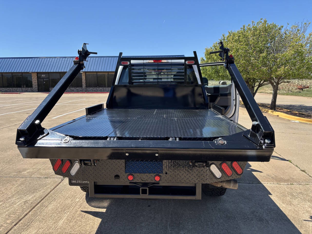 Used 2019 Ford F250 XL w/ Power Equipment Group image 9
