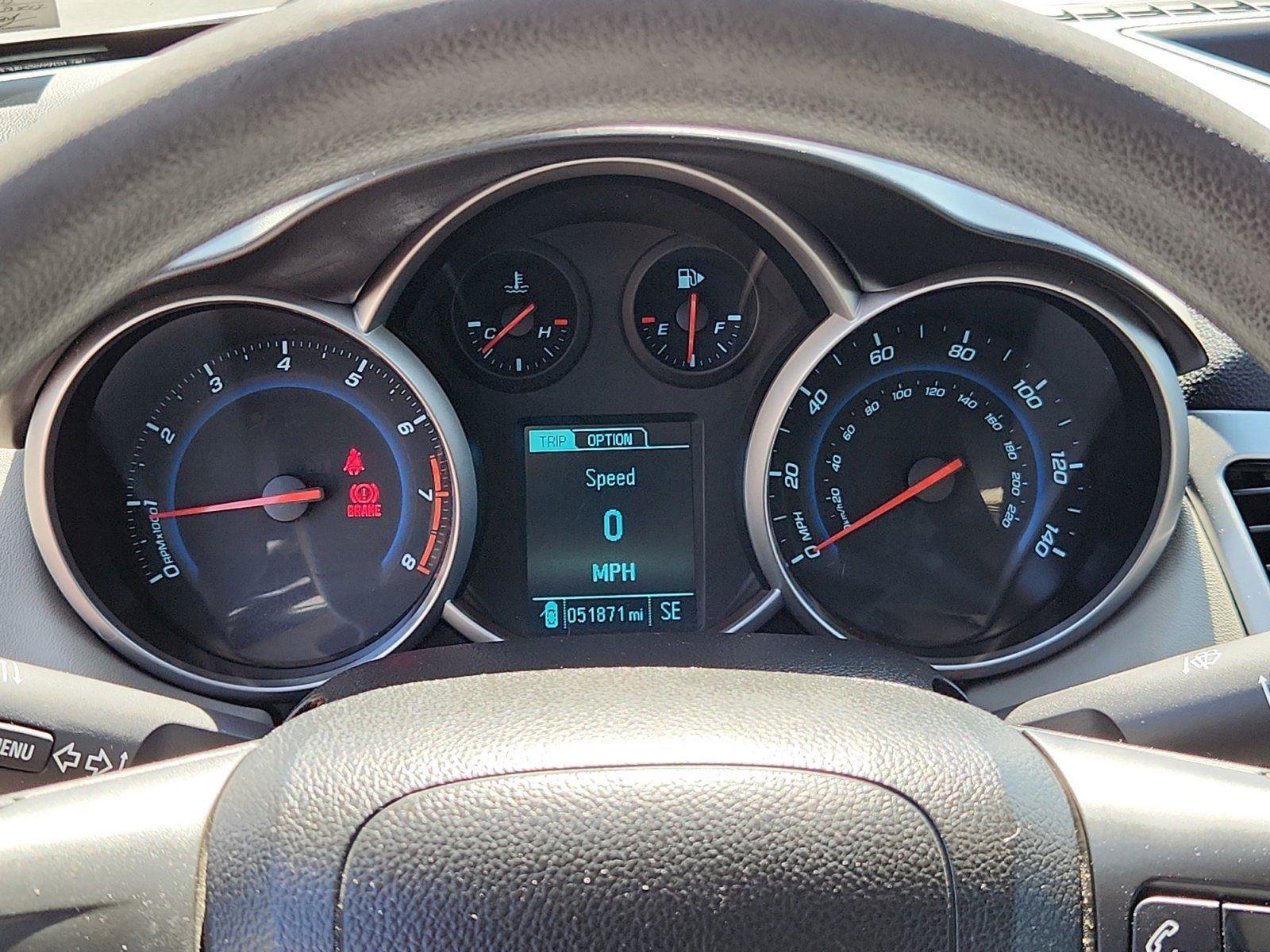 Used 2014 Chevrolet Cruze LS FWD image 20