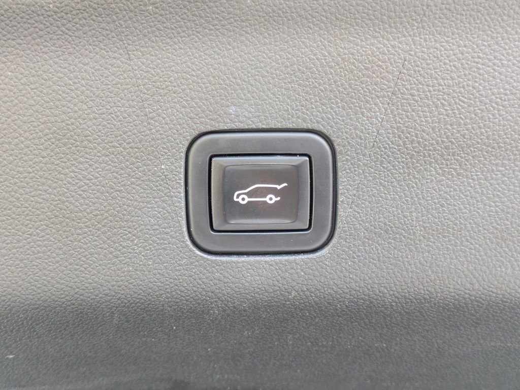 Certified 2023 Chevrolet Tahoe LT image 15