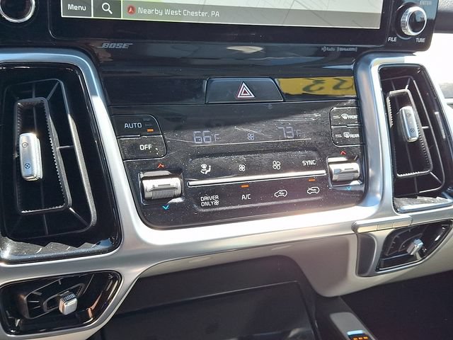 Used 2023 Kia Sorento SX Prestige AWD/4WD image 16