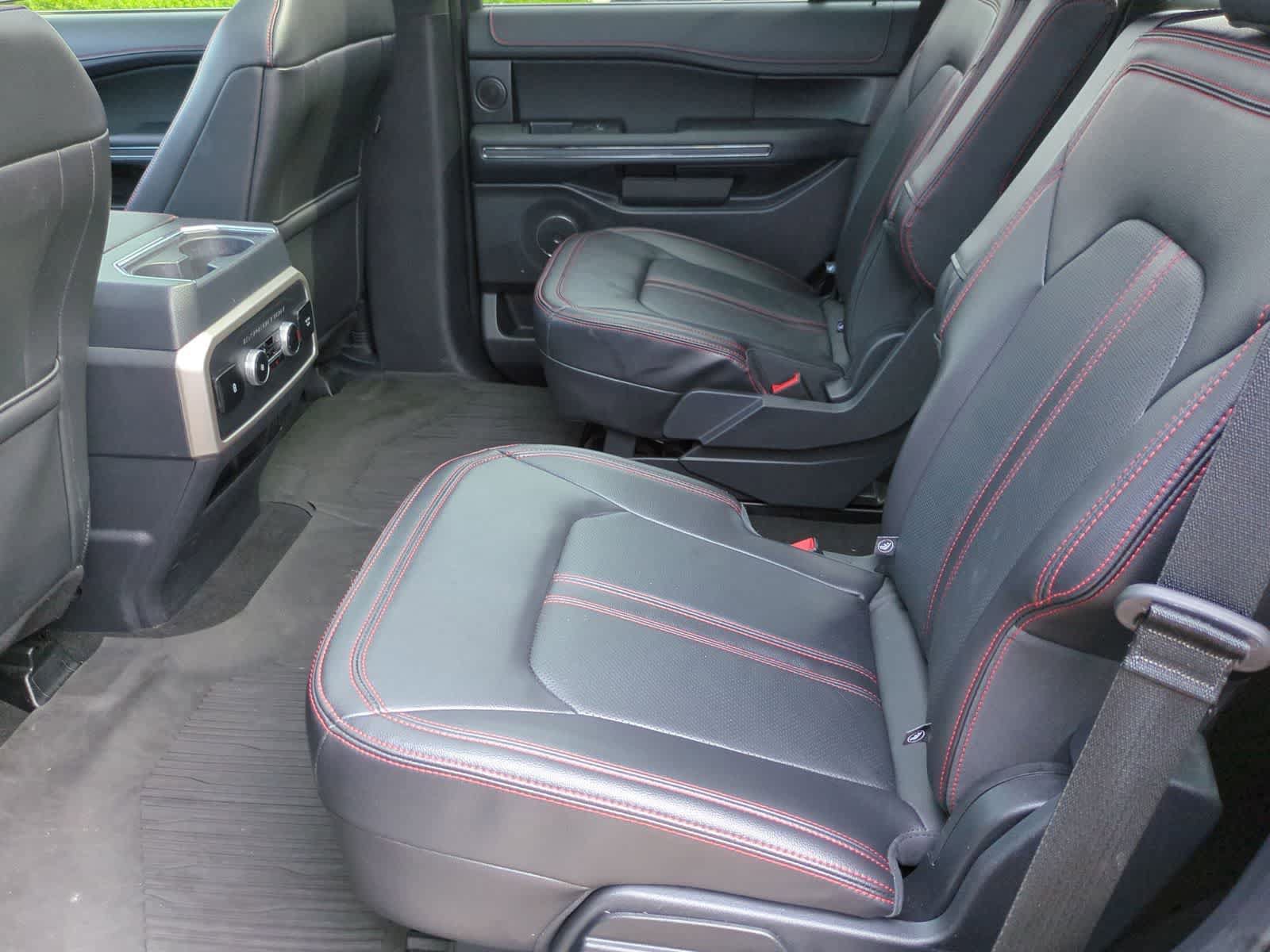 Used 2024 Ford Expedition Limited AWD/4WD image 20