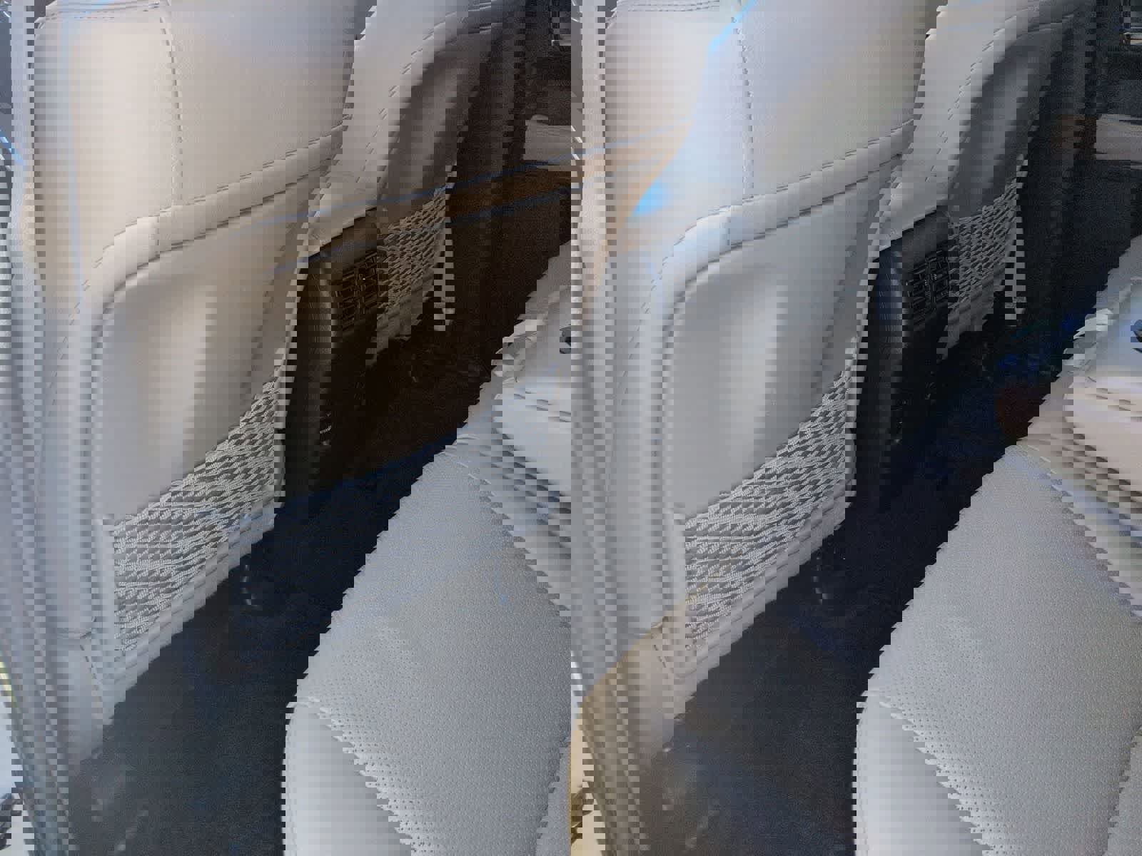 Used 2018 Toyota 4Runner Limited image 16