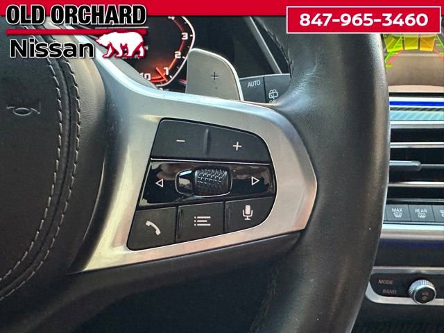 Used 2022 BMW X5 M50i w/ Premium Package image 22