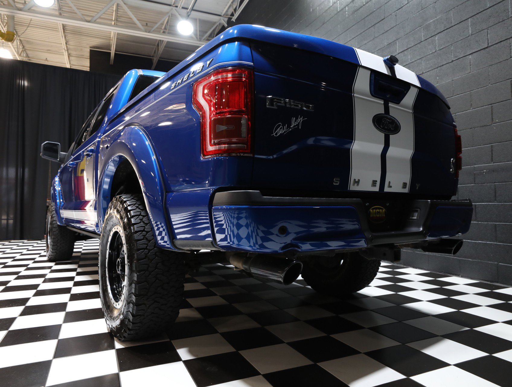 Used 2017 Ford F150 Lariat w/ Equipment Group 502A Luxury image 23