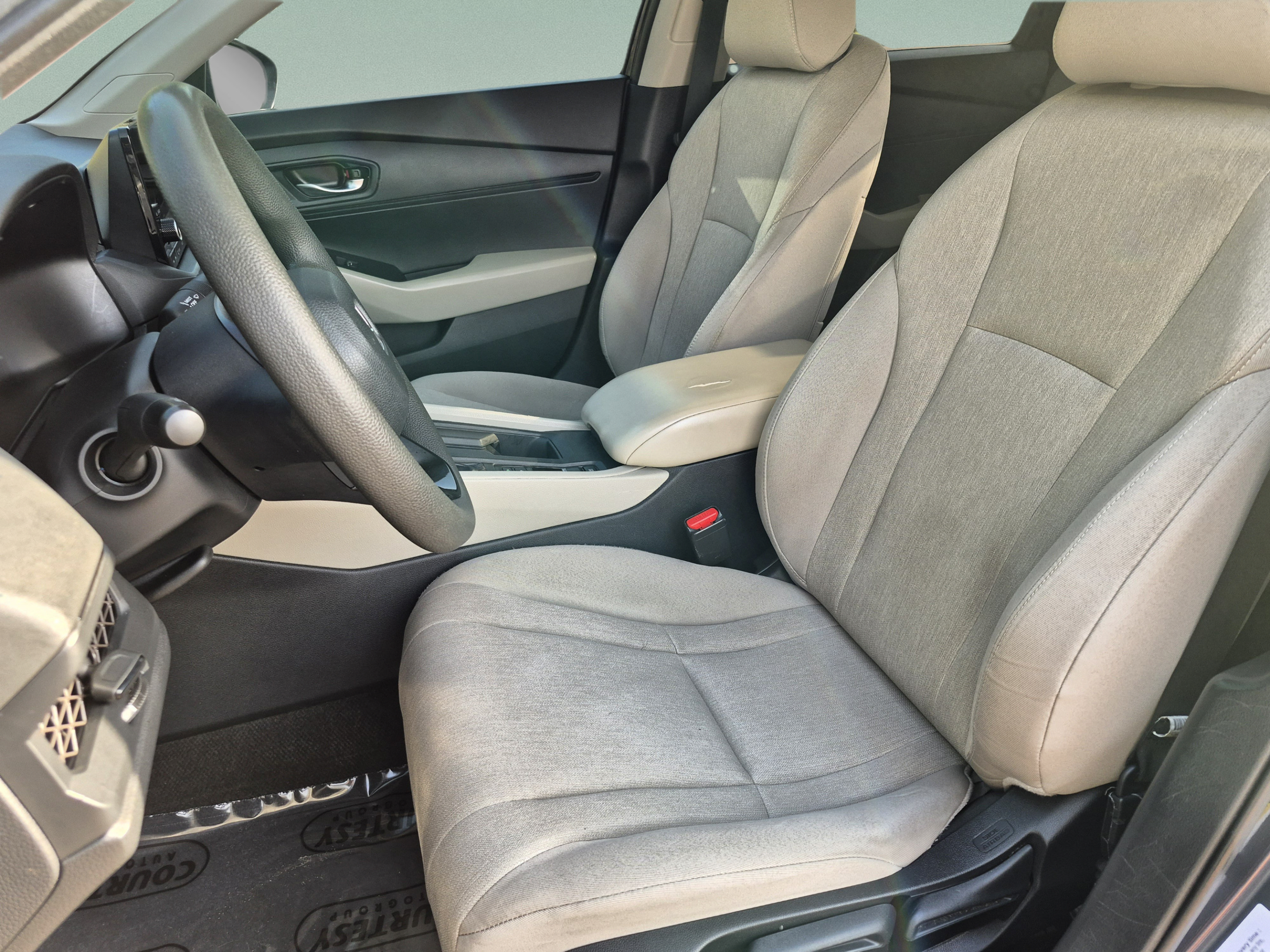 Used 2023 Honda Accord LX image 19