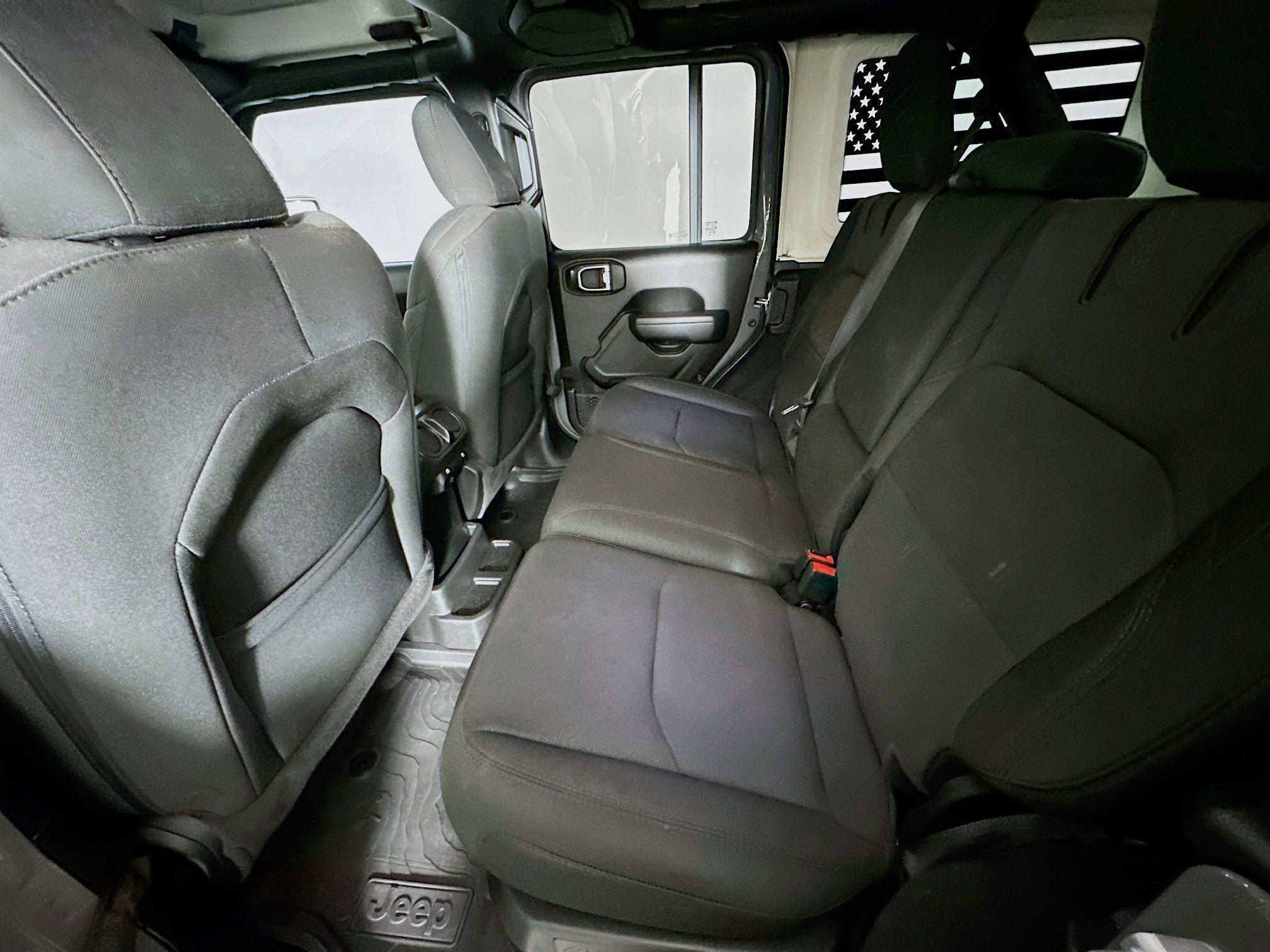 Used 2023 Jeep Wrangler Unlimited w/ 8.4" Radio Group image 27