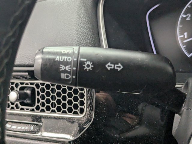 Used 2024 Honda Civic EX-L image 22