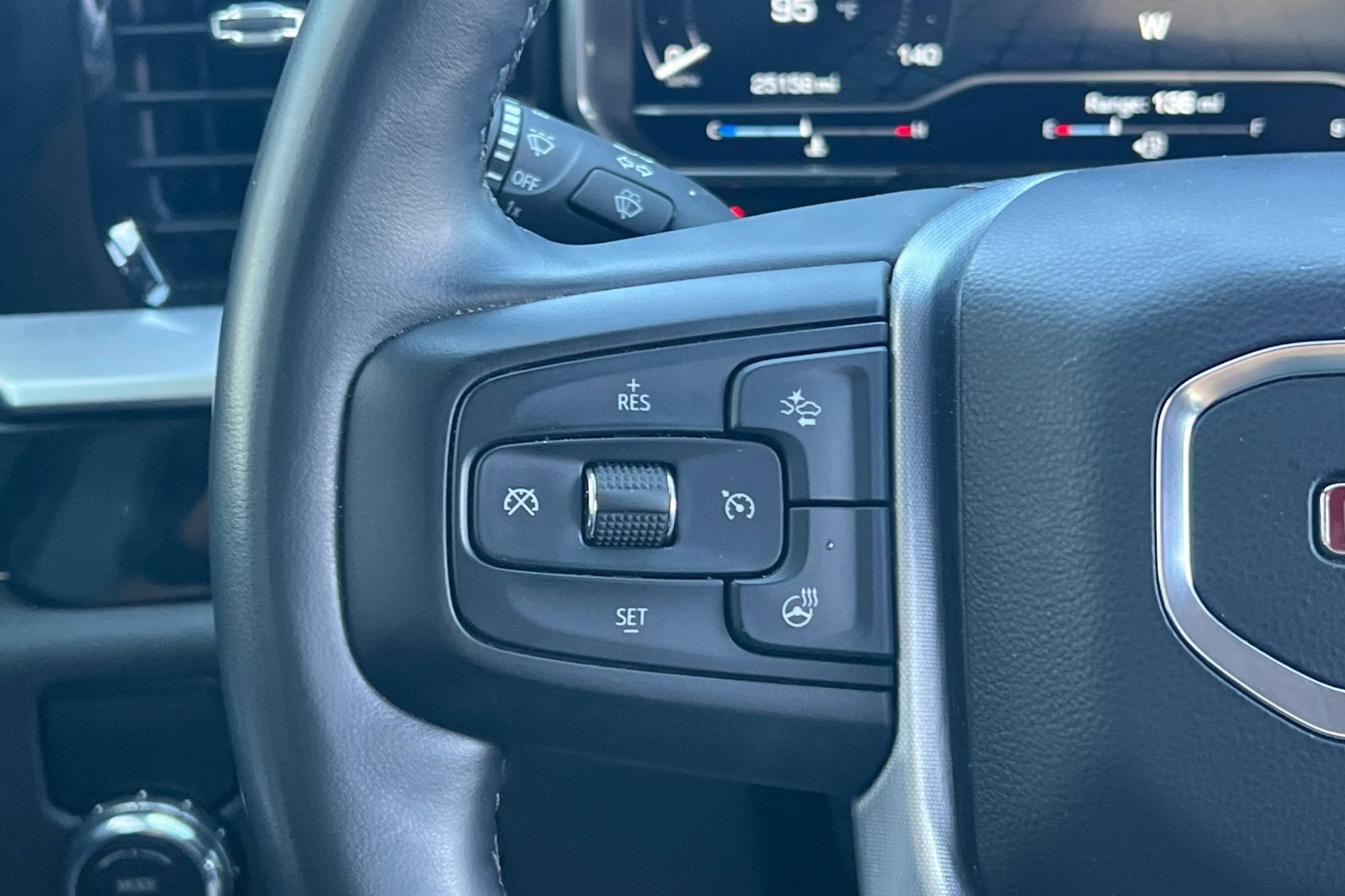 Used 2023 GMC Sierra 1500 Elevation image 35