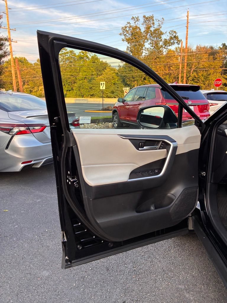 Used 2024 Toyota RAV4 XLE Premium w/ Weather Package AWD/4WD image 29