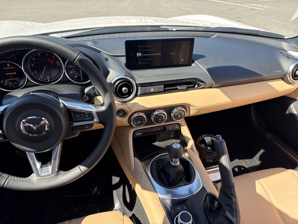 New 2026 MAZDA MX-5 Miata RF Grand Touring image 17
