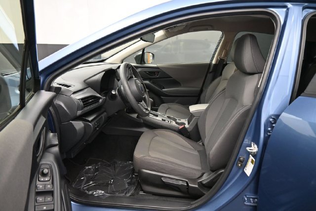 Used 2024 Subaru Crosstrek 2.0i w/ Crosstrek Mirror Package AWD/4WD image 18