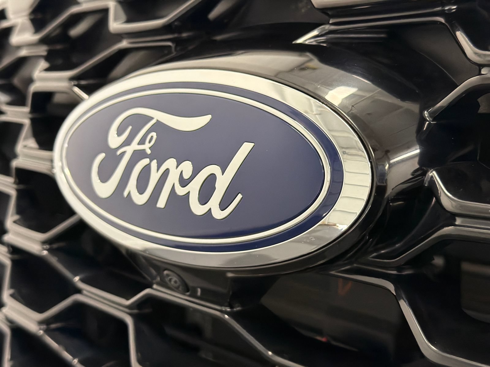 Used 2025 Ford Explorer ST-Line AWD/4WD image 15