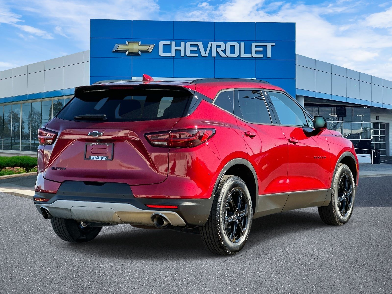 Certified 2025 Chevrolet Blazer LT w/ Convenience Package FWD image 3