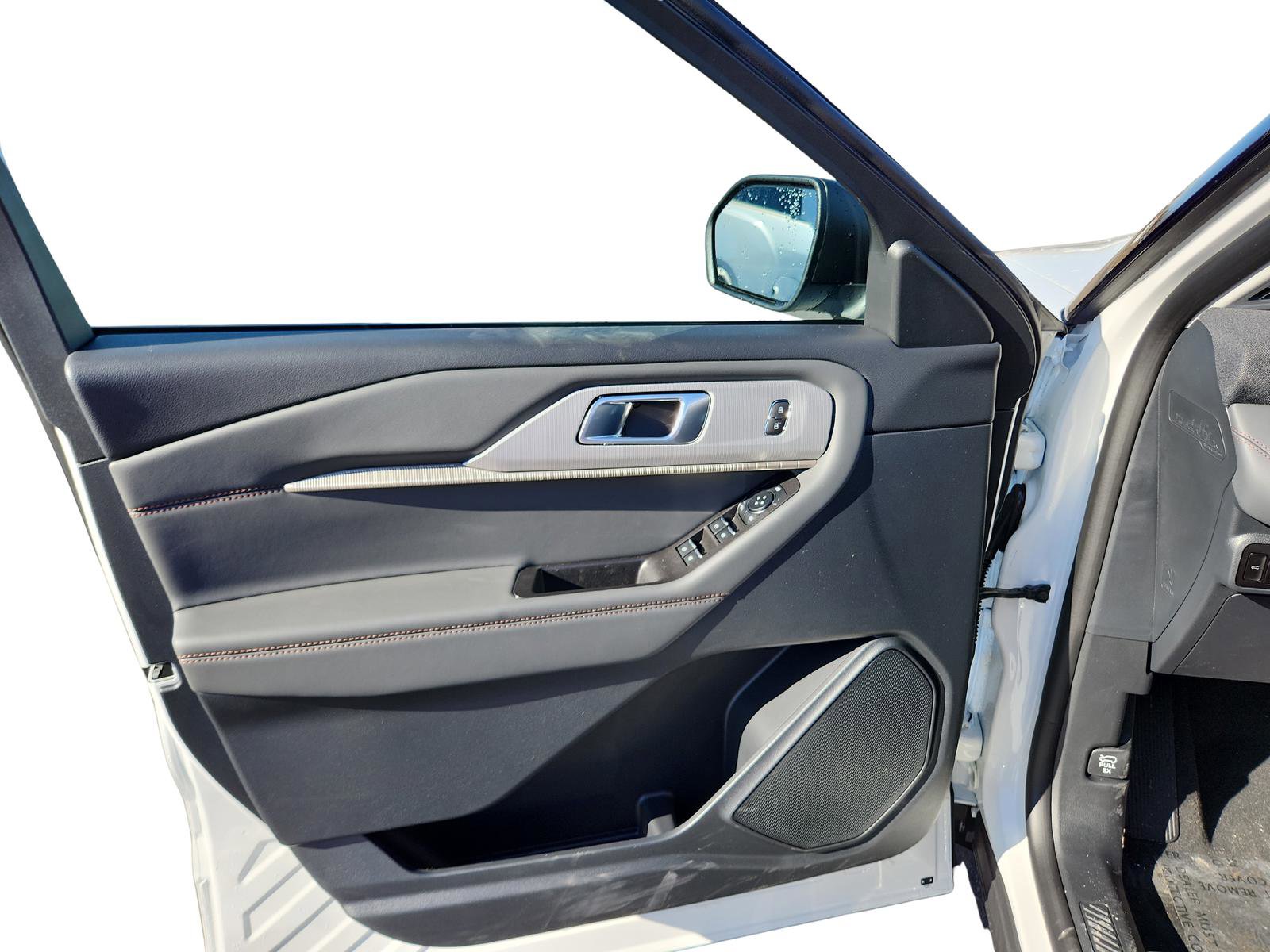 New 2026 Ford Explorer Active image 22