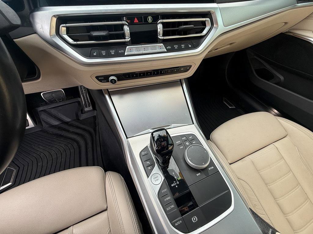 Used 2022 BMW 330e xDrive w/ M Sport Package image 19