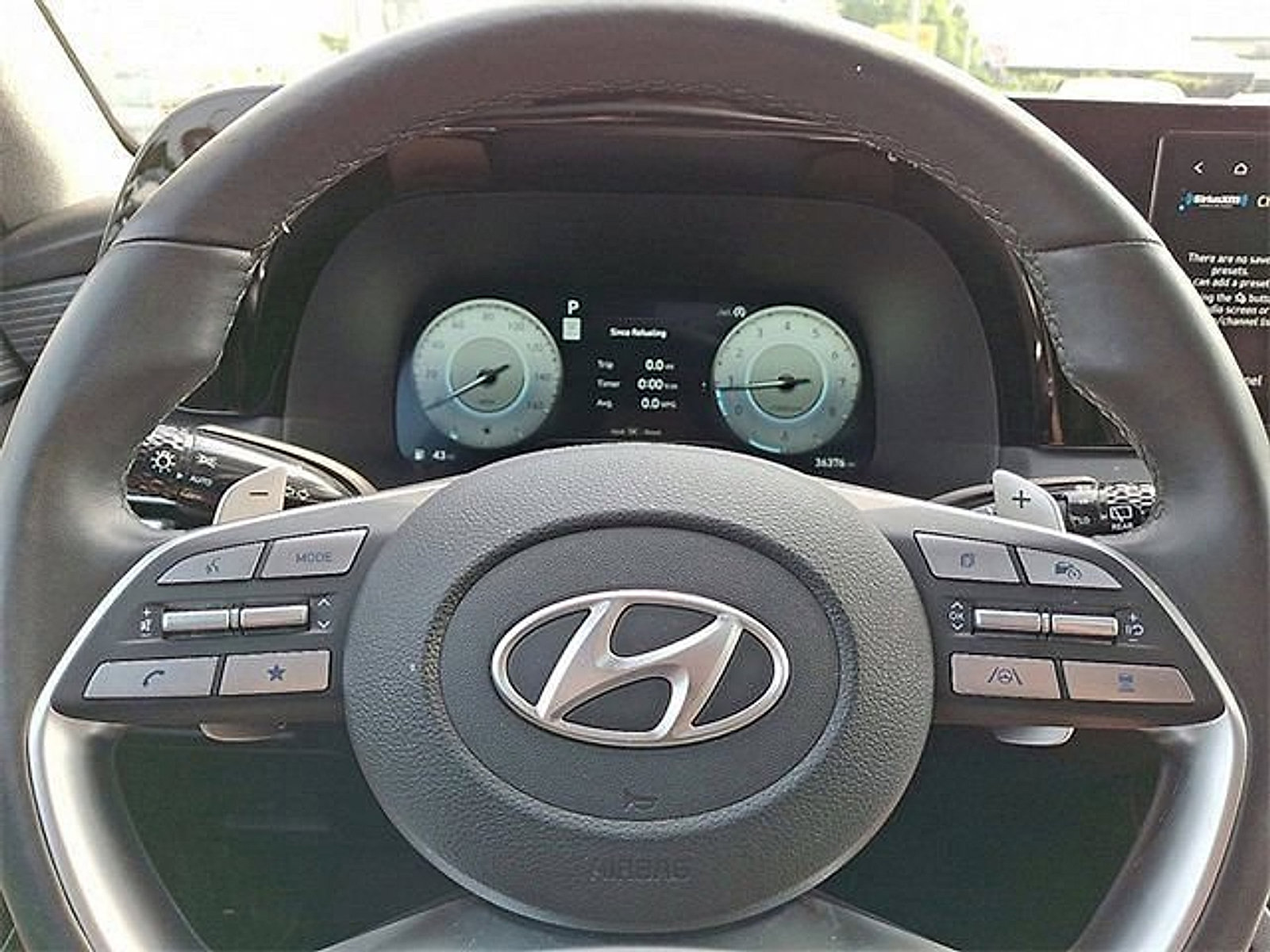 Used 2024 Hyundai Palisade Limited AWD/4WD image 21