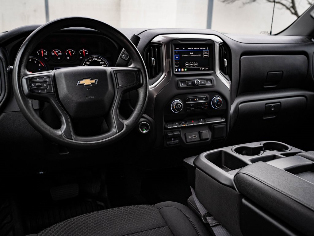Used 2024 Chevrolet Silverado 1500 W/T w/ WT Value Package image 4