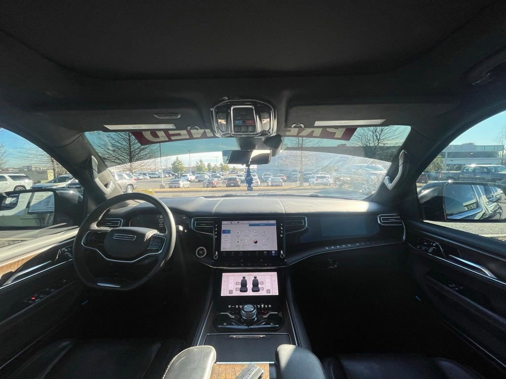 Used 2022 Jeep Grand Wagoneer Series II image 25