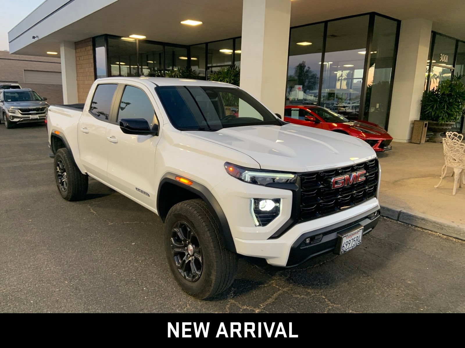 Certified 2024 GMC Canyon Elevation w/ Convenience Package AWD/4WD image 3