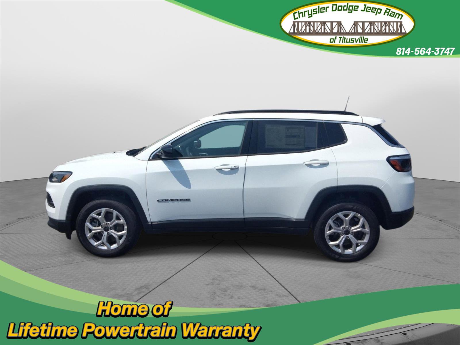 New 2025 Jeep Compass Latitude image 2