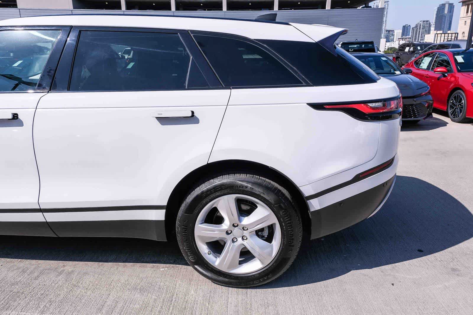 Used 2021 Land Rover Range Rover Velar S AWD/4WD image 8